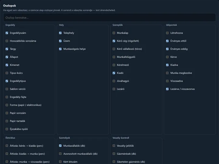 Az export oszlopválasztója: oszlop-csoportok jelölőnégyzetekkel, oszlop-kereső, és a kiválasztott oszlopok sorrendje fel- és lefelé nyilakkal.